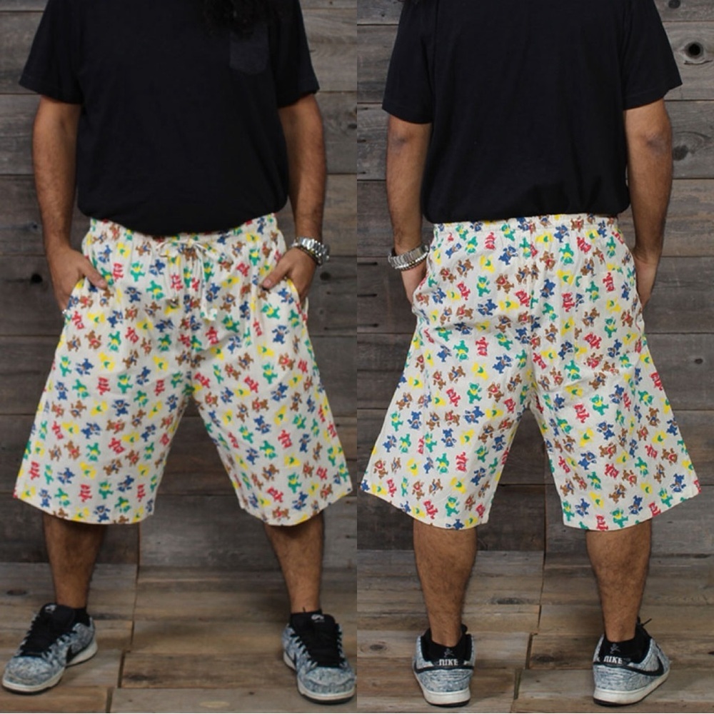 NWT Jayli Men’s Dancing in The Street Cargo Shorts Bear Print in Multicolor XXL